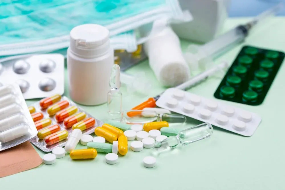 Pharma and healthcare courier services for medical supply delivery across Mumbai